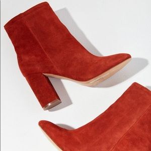 Urban Outfitters Rust Suede Booties size 7